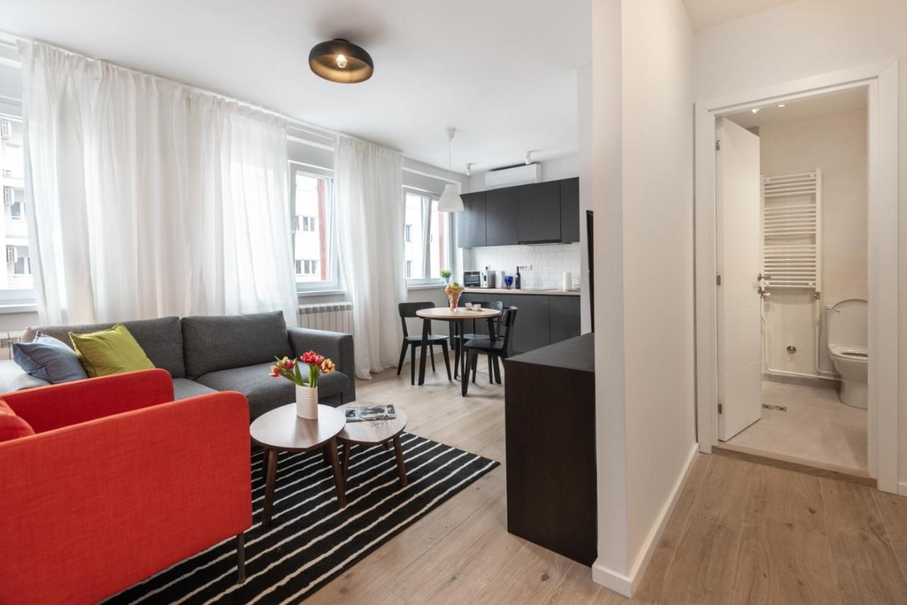 Apartment Vracar Belgrade, St Sava Church Park Exterior foto